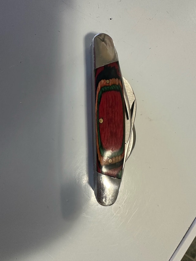 pocket knife