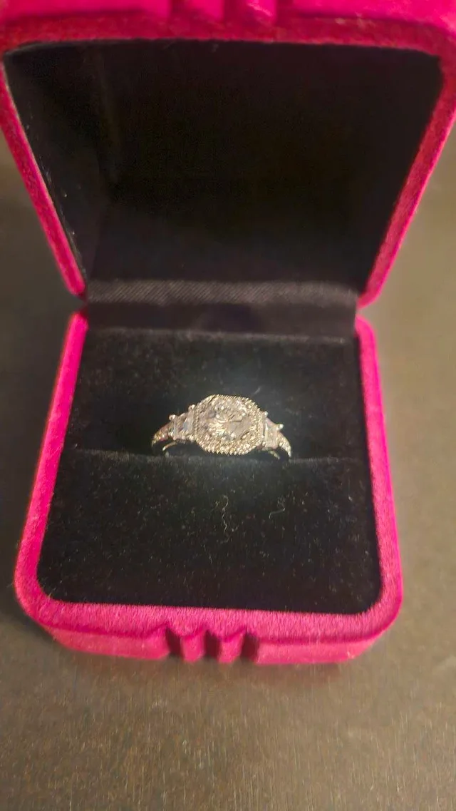 Stunning Ring! image indicator(2)