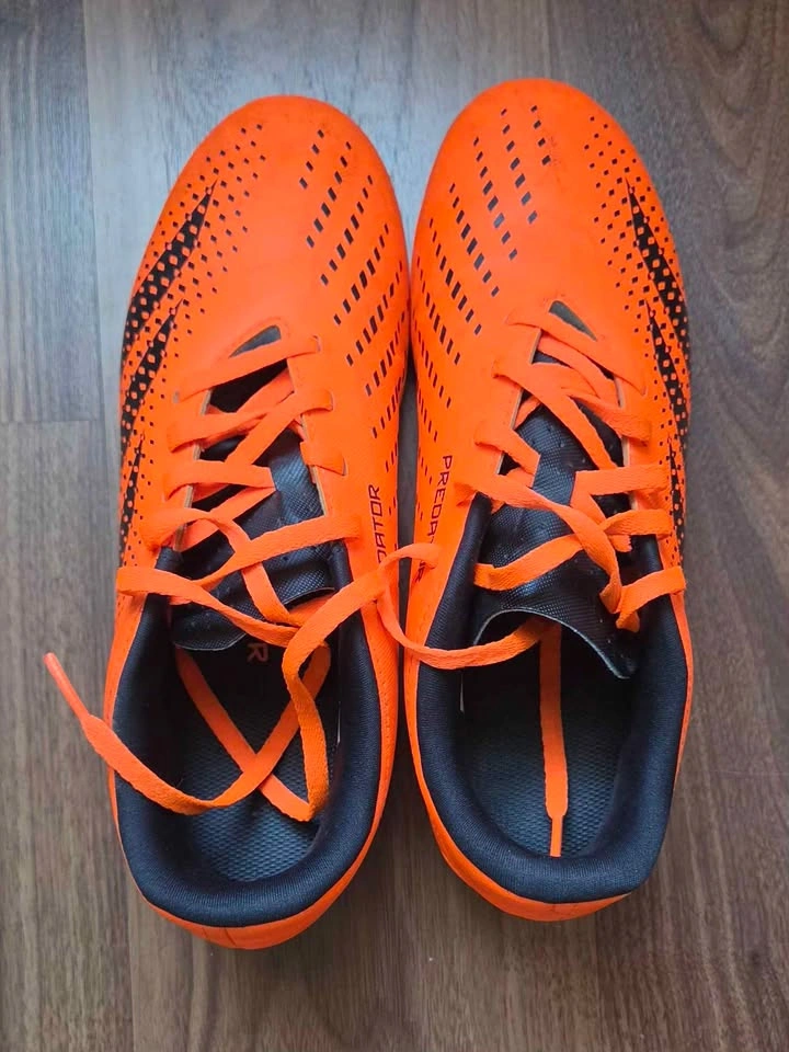 Soccer cleats and shin guards - photo 4