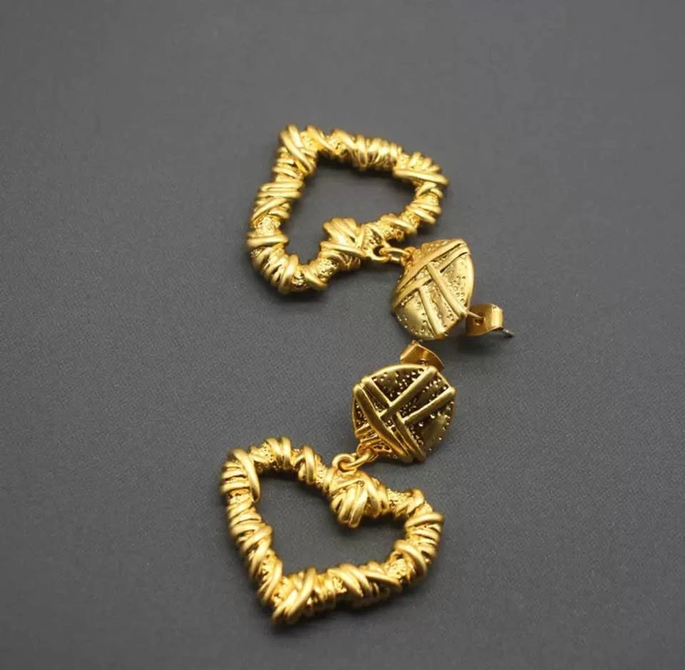 Gold-Tone Heart Drop Earrings – Statement Dangle Earrings - photo 2