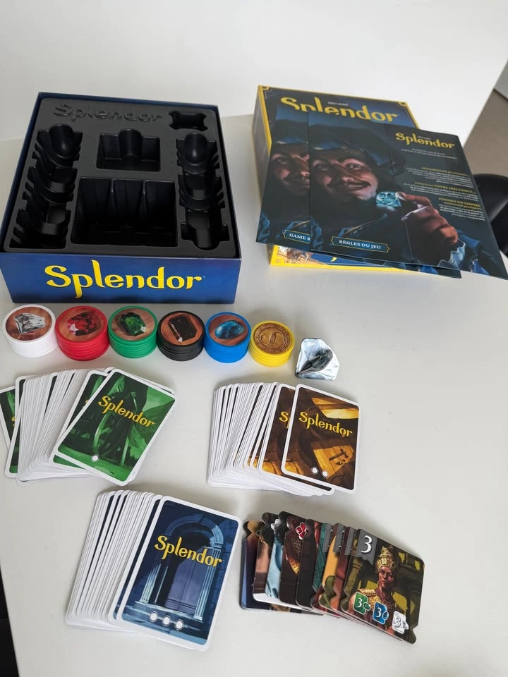 Splendor Board Game (Complete & Excellent Condition) - photo 4
