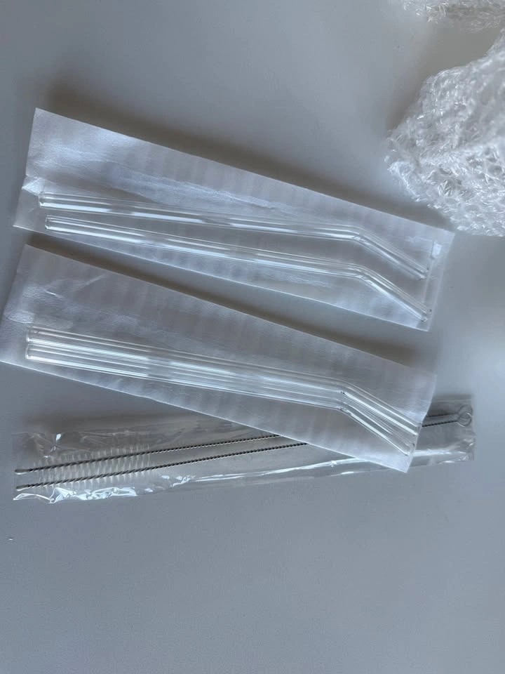 16oz Can Shaped Glass Cups Set of 4 with Bamboo Lids & Straws - photo 4