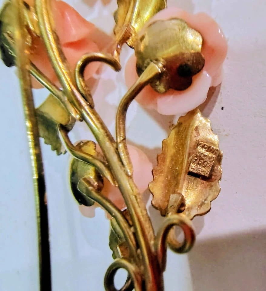 Vintage 18k brooch with 4 coral roses - photo 5