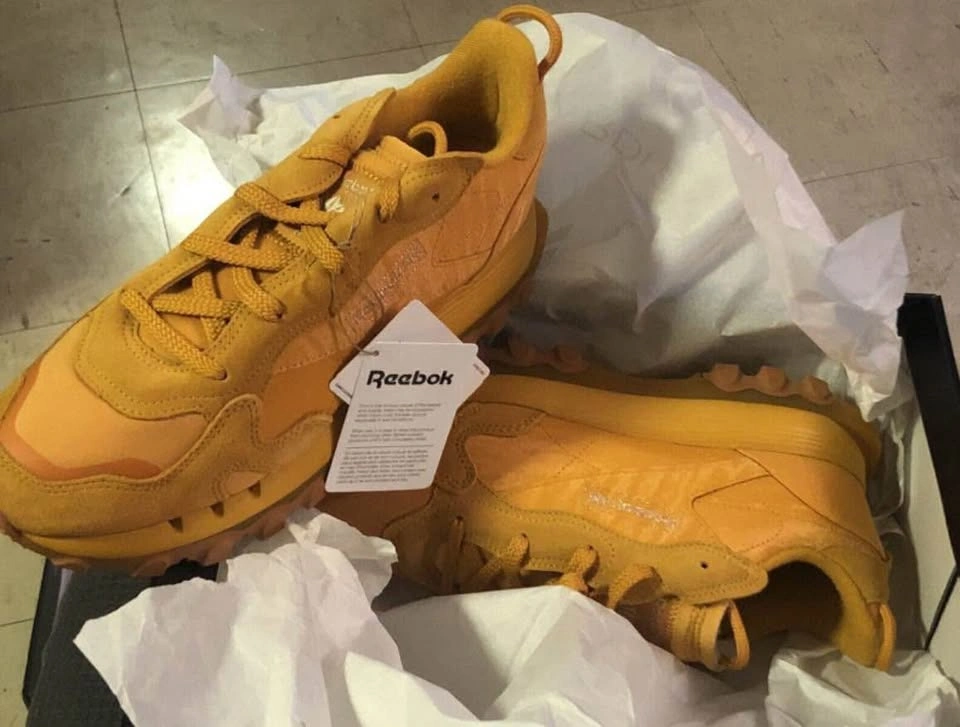 Cardi B x Reebok Classic Leather Shoes - photo 2