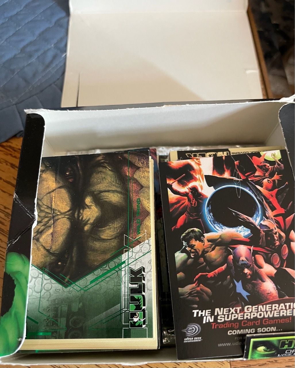 Upper Deck Hulk Film and Comic Trading Cards Box Set - photo 2
