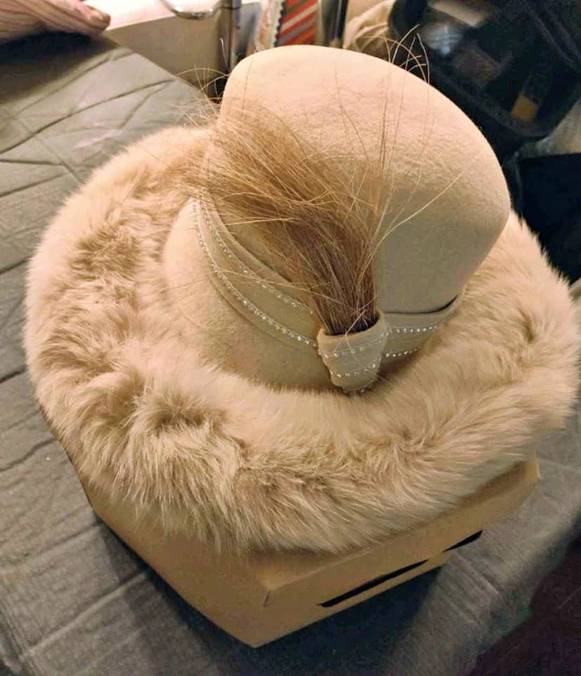 Womens spectacular Designer Hat with fur trim. 22" inside circum