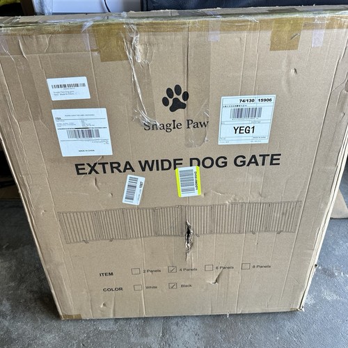 Snagle Paw Free Standing Dog Gate, 104" W x 30" H, 4 Panels, Bla - photo 5
