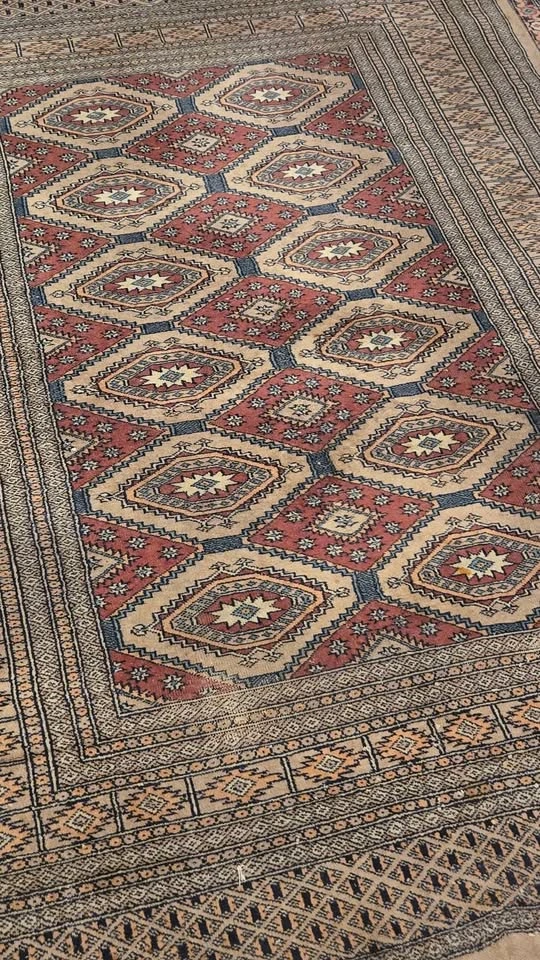 Rug 4 x 6 ft - photo 2