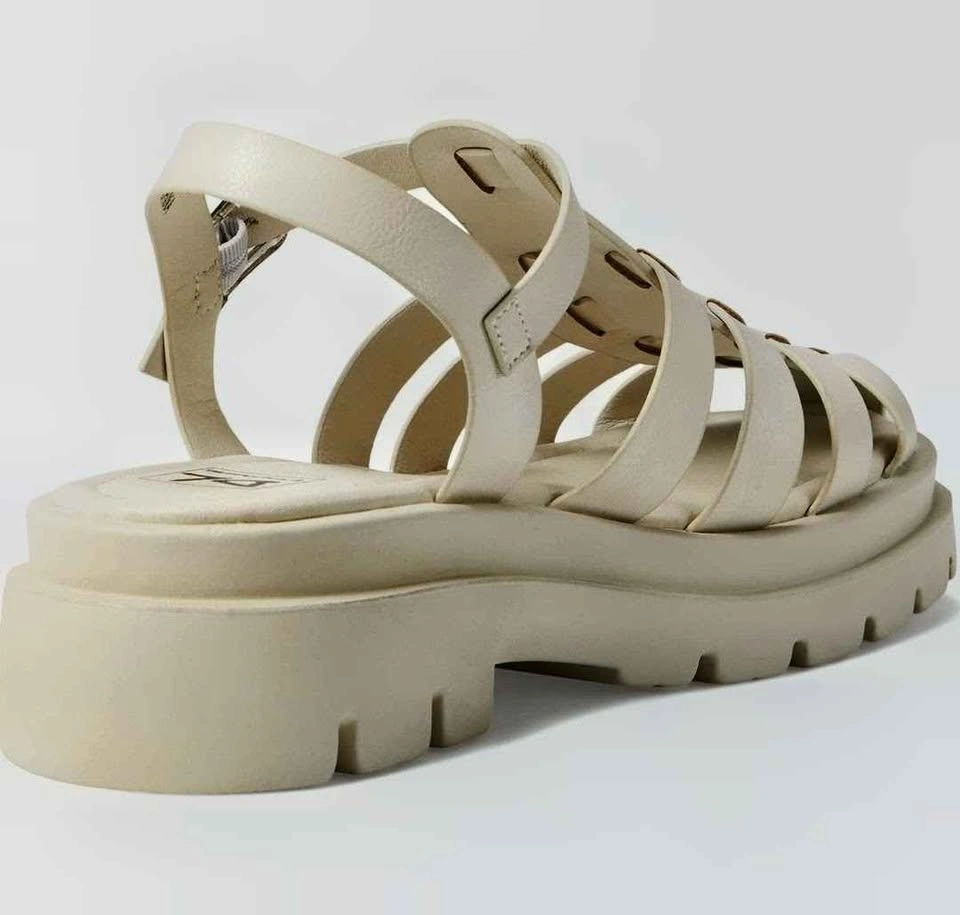 BRAND NEW Dirty Laundry Women's Sandals Size 9 - photo 4