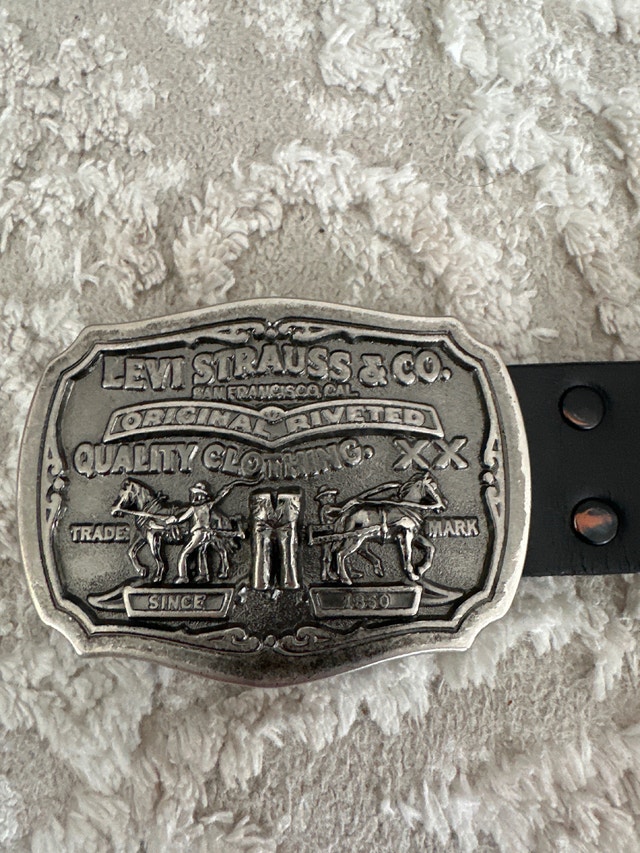 Levi’s VTG Two Horse Leather Belt 36/90 Limited Edition buckle - photo 2