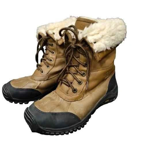 UGG Adirondack Waterproof Womens size 6
