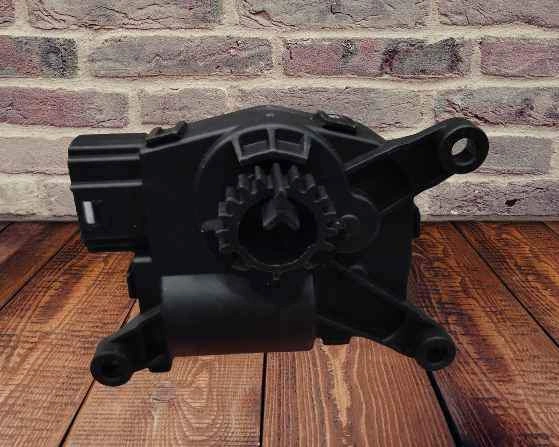 New VW Golf Heater Blend Door Actuator - photo 2