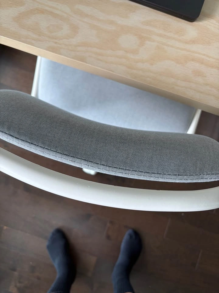 IKEA BLECKBERGET Swivel Chair - photo 2