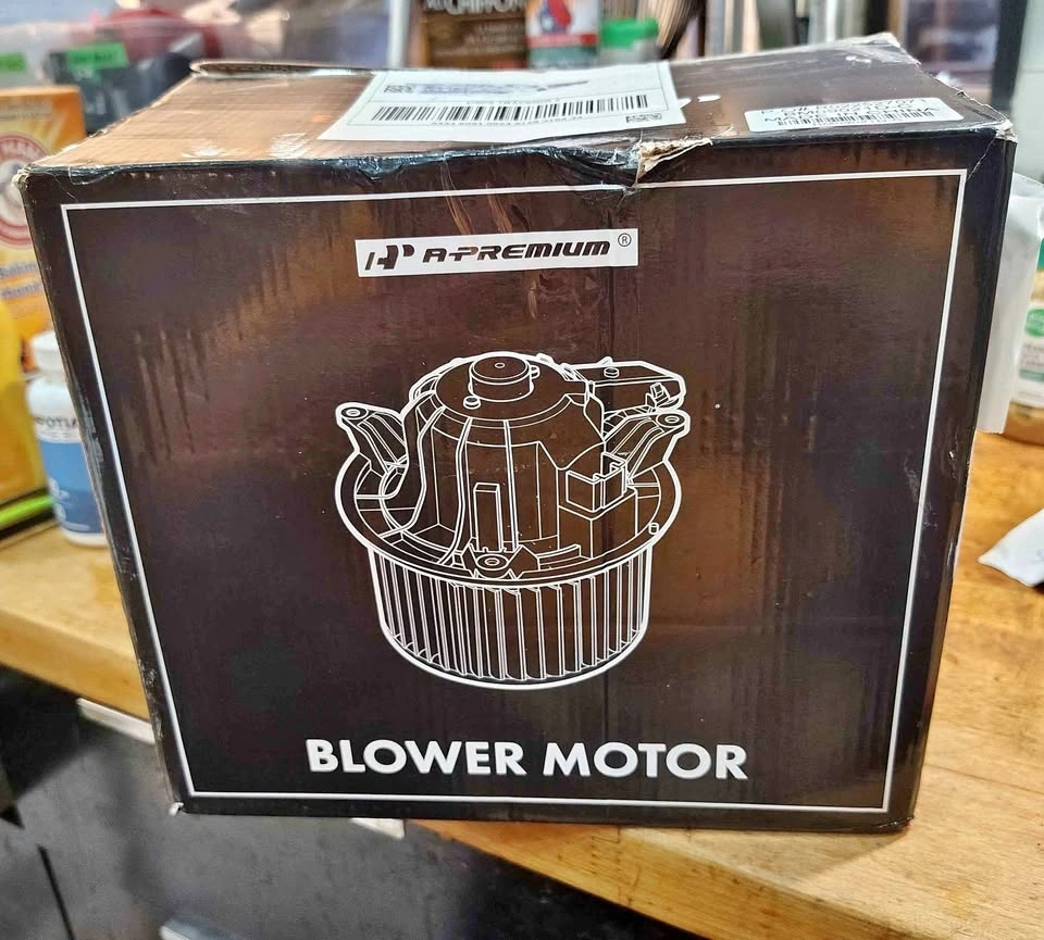 BRAND NEW BLOWER MOTOR VW AND AUDI