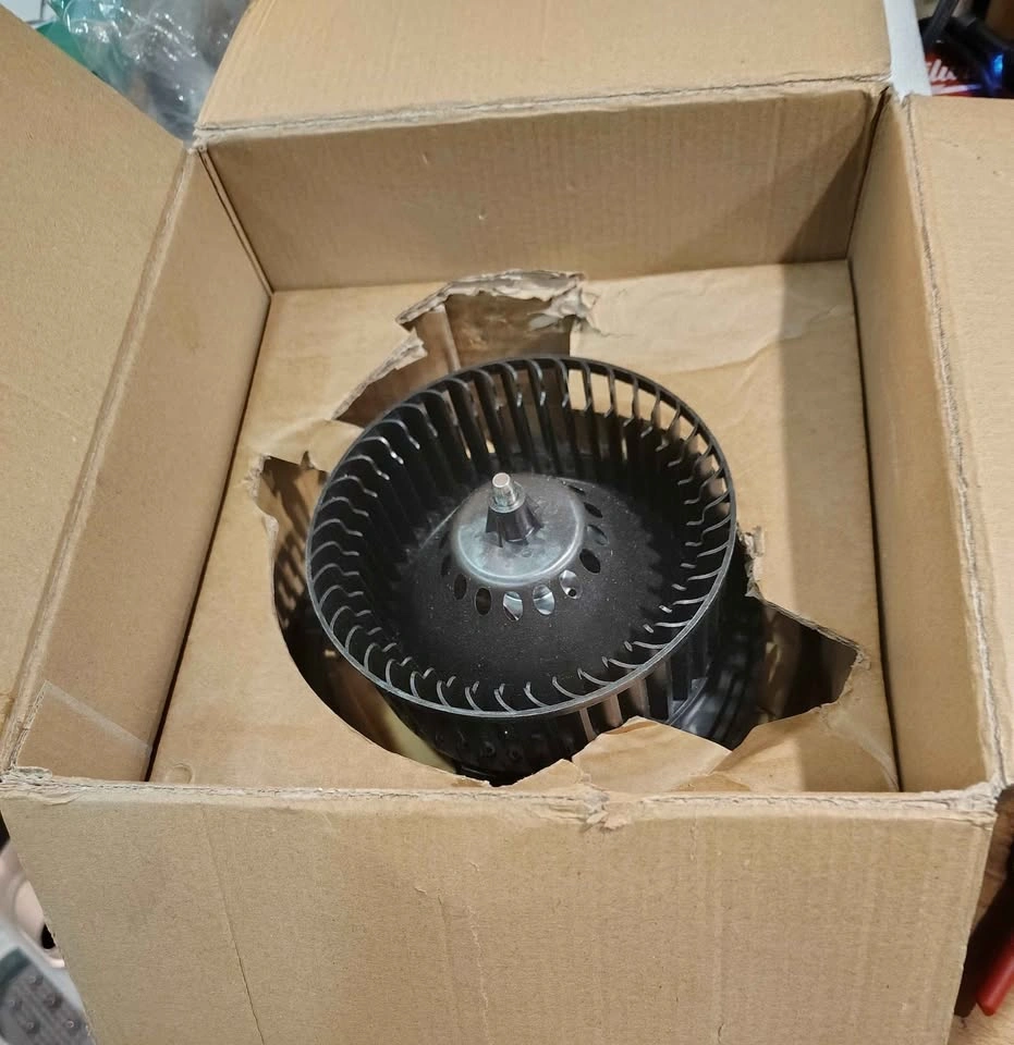 BRAND NEW BLOWER MOTOR VW AND AUDI - photo 2