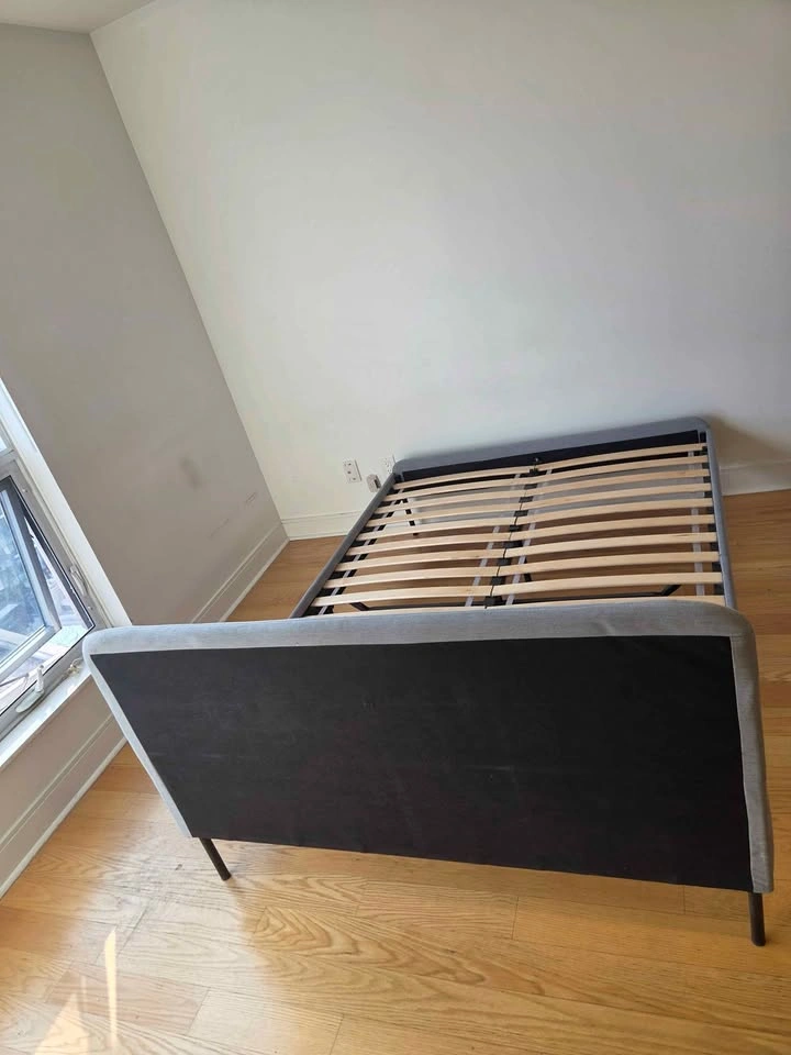 Upholstered bed frame, light gray - photo 4