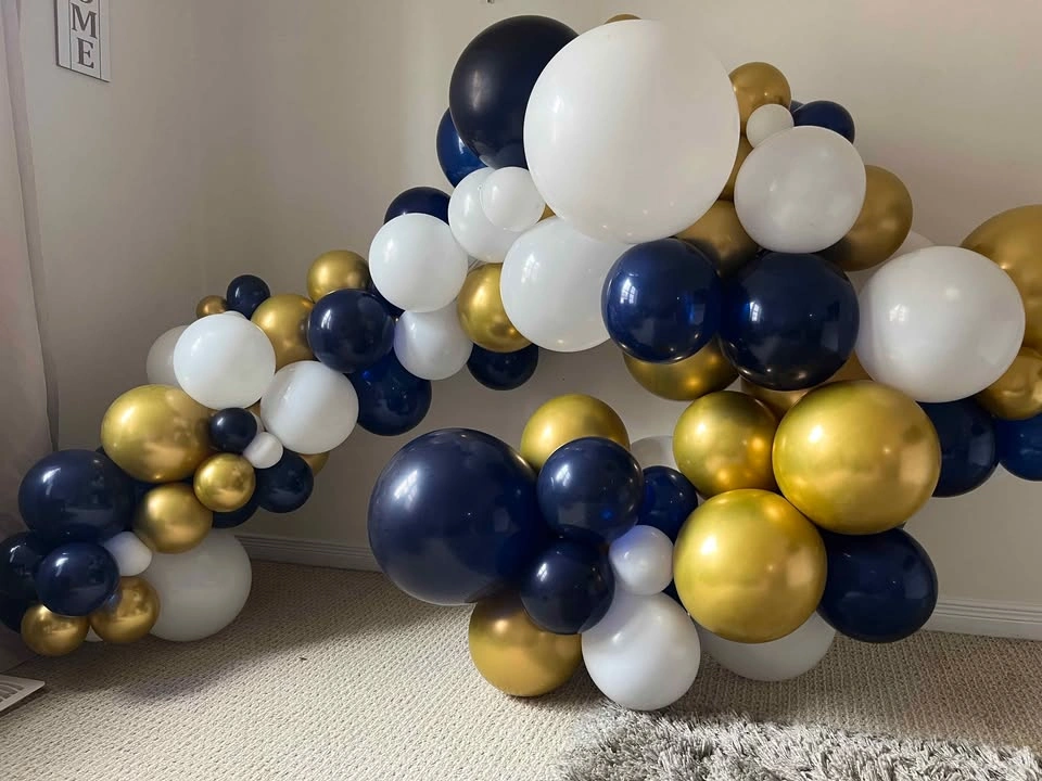 Navy Blue, Gold, and White Balloon Garland Kit - photo 2