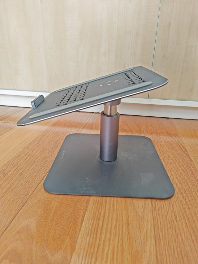 Lamicall Adjustable 360° Rotating Laptop Stand - Gray - photo 2