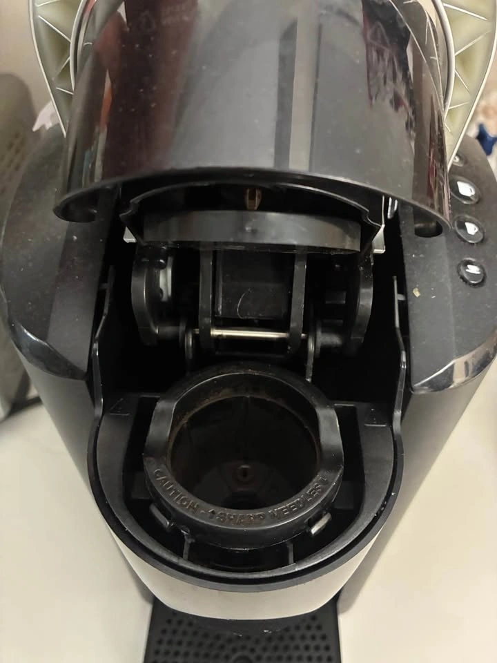 Keurig K-Compact Single-Serve K-Cup Pod Coffee Maker - photo 3