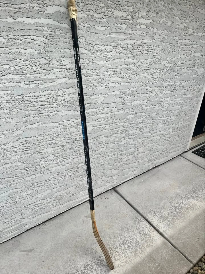 Easton Torque 40 Graphite Hockey Stick