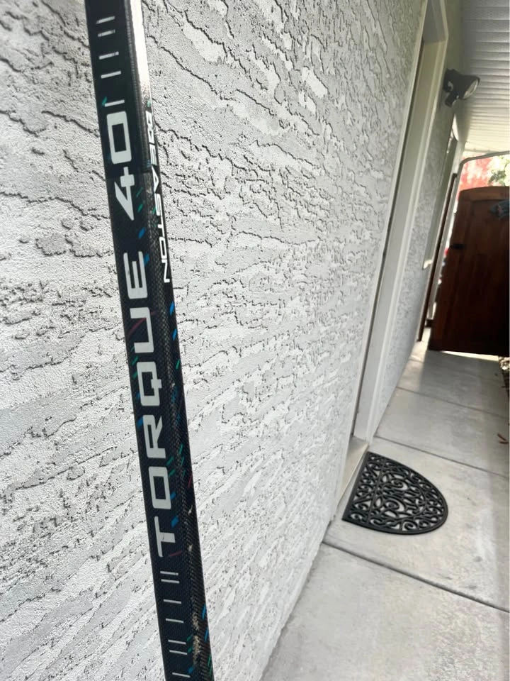 Easton Torque 40 Graphite Hockey Stick - photo 2