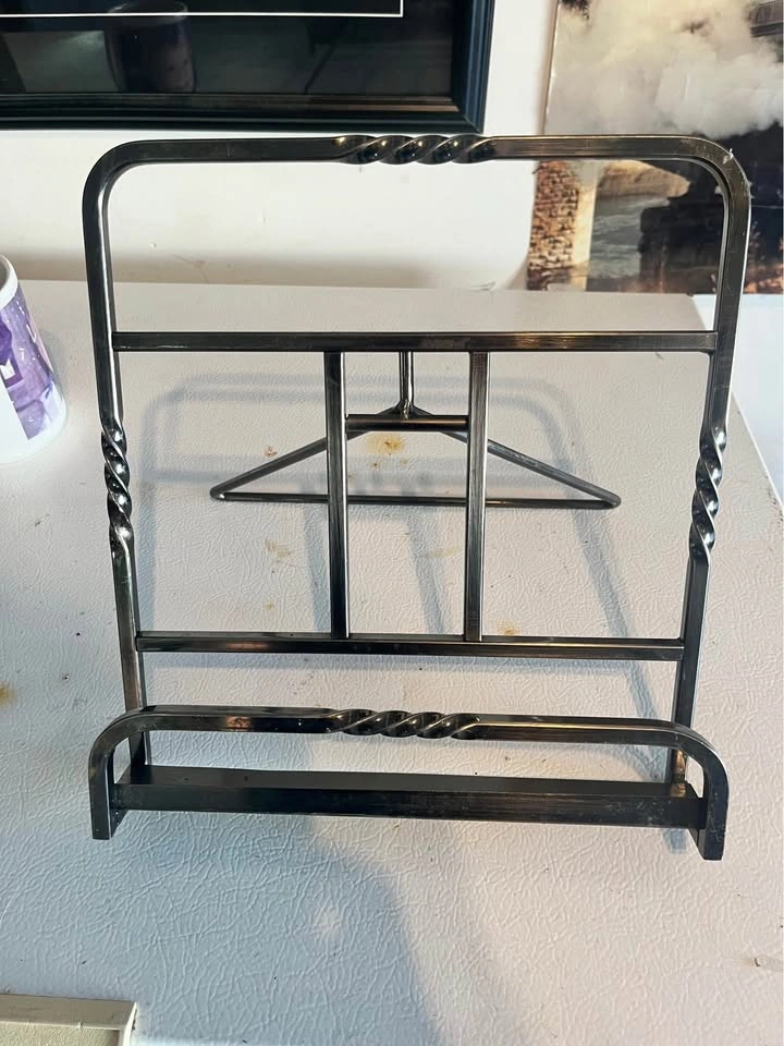 Black Twisted Metal Cookbook Stand - photo 2