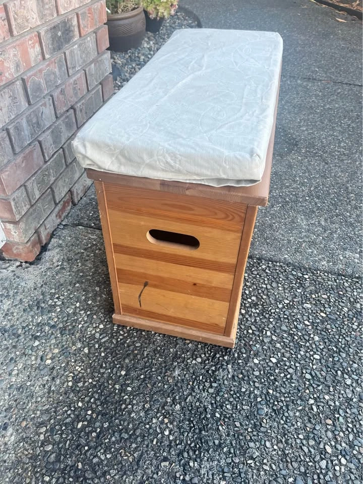 Ikea Alve Wooden Storage Bench with Cushion - photo 3