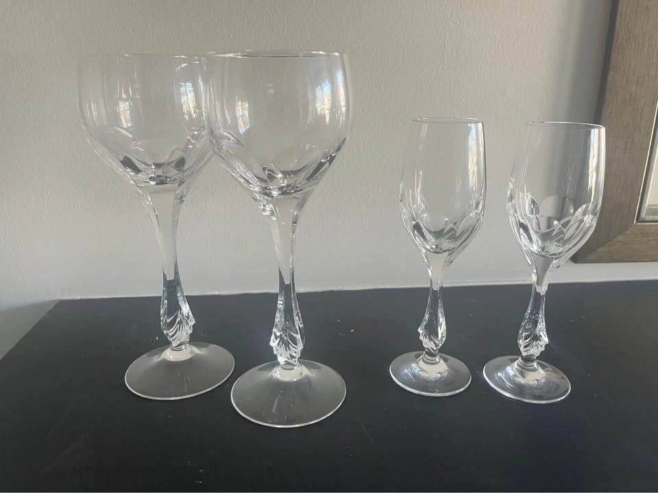 Vintage Nachtmann Leonore Crystal Wine and Champagne Glasses - photo 4