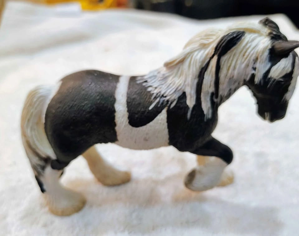 SET OF 6 LARGER DRAUGHT HORSE FIGURINES ANIMALS - photo 4