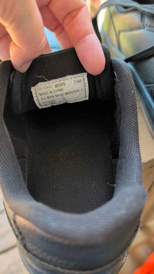 Men's Levi's Sneakers - photo 3