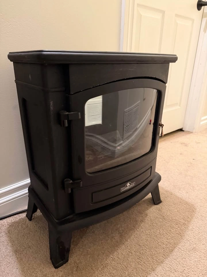 Cambridge Electric Fireplace heater - photo 2