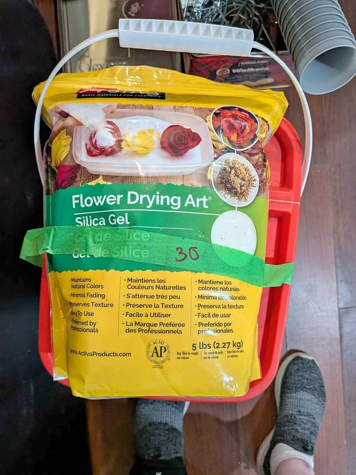 Large Lot of Flower Drying Silica Gel – Reusable – 25–35 lbs