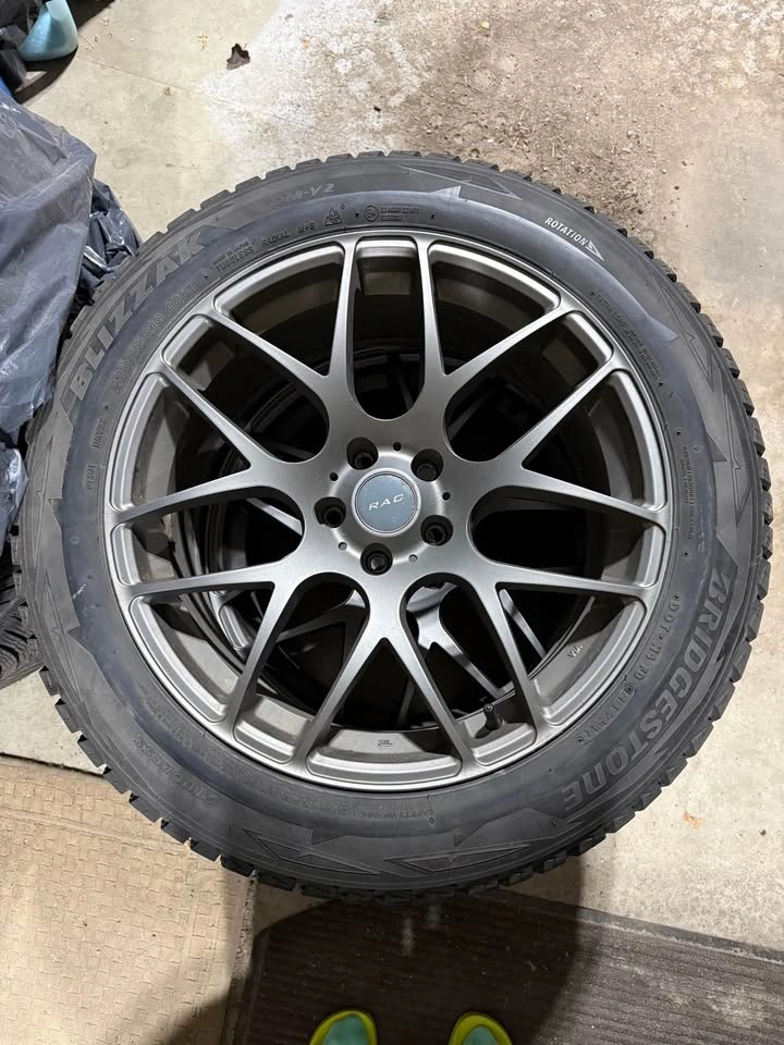 Porsche Macan 2017 Winter Tires - photo 2
