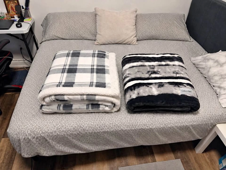 2 Premium Plush Blankets – Calvin Klein Velvet + Thick Sherpa Pl