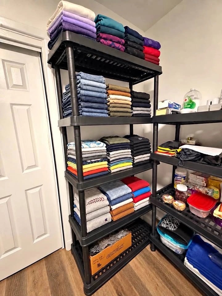 5-Tier Heavy-Duty Storage Shelving Unit – Like New