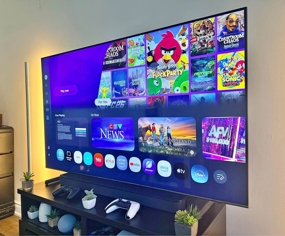 Samsung 65” QLED 4K Smart TV [Like New]