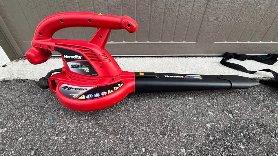 Homelite 2-Speed Corded Electric Leaf Blower Vac - photo 2