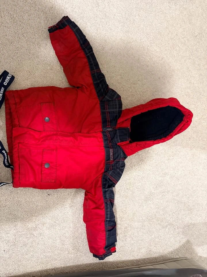 OshKosh 2-Piece Snowsuit 3T - photo 4