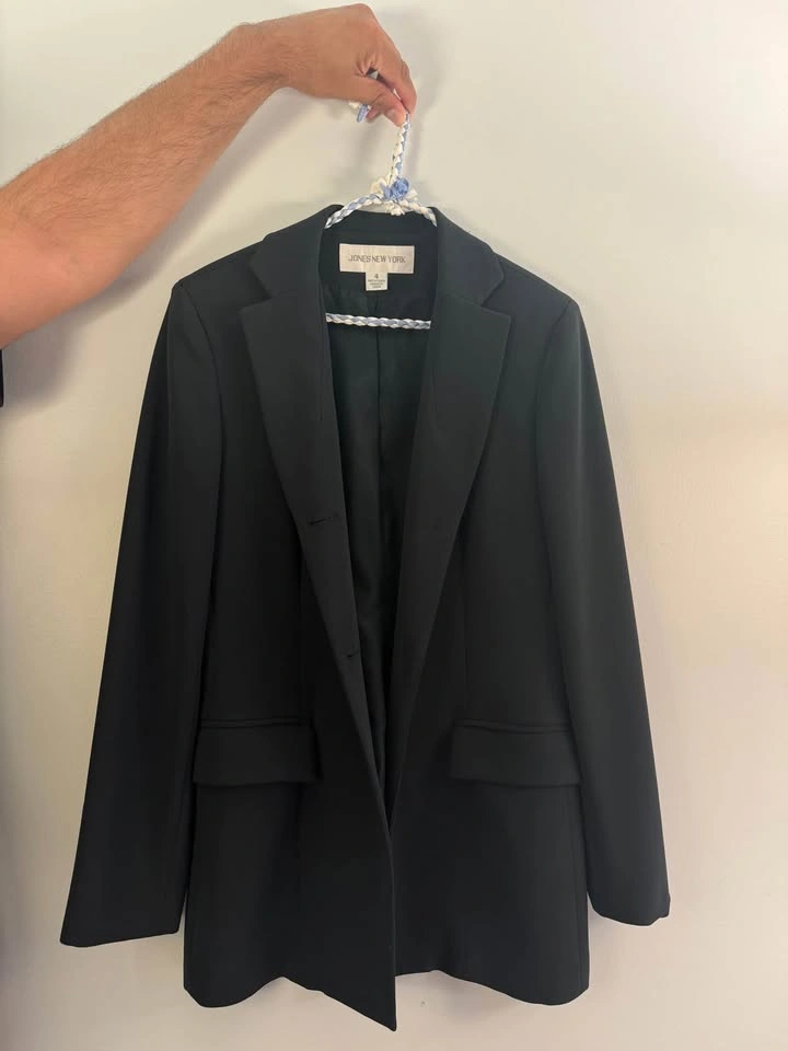 Moving out women’s clothing - photo 2