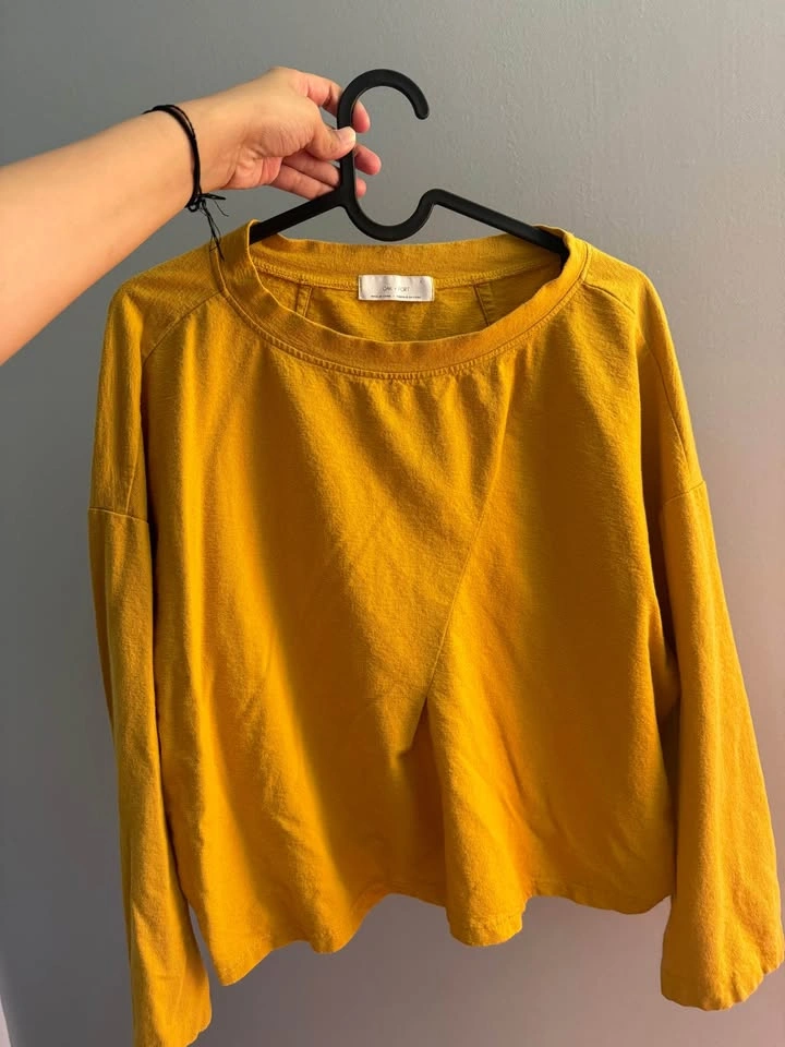 Moving out women’s clothing - photo 3