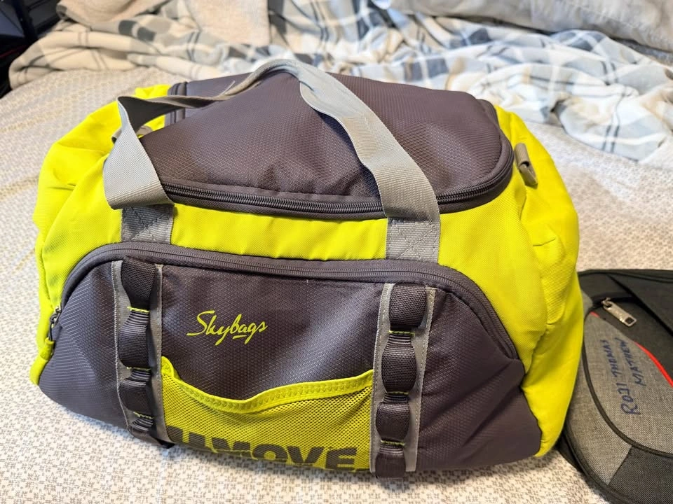 Champion, Skybags, Latmap, and Harissons Backpacks Bundle - photo 4