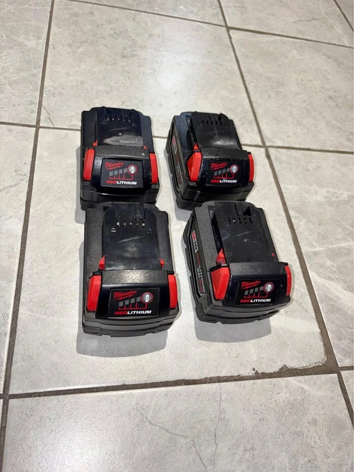 Milwaukee M18 REDLITHIUM XC5.0 Batteries - Set of 4
