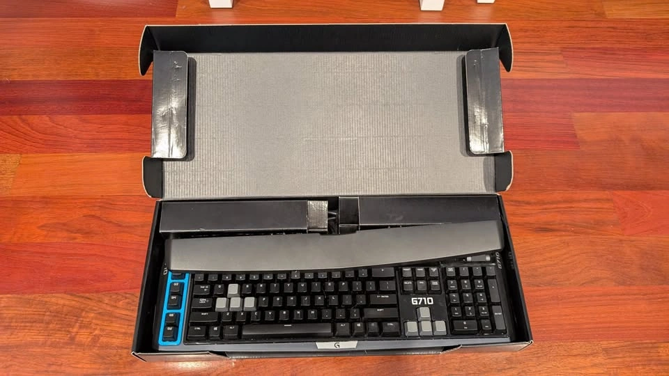 Logitech Mechanical Keyboard - photo 3