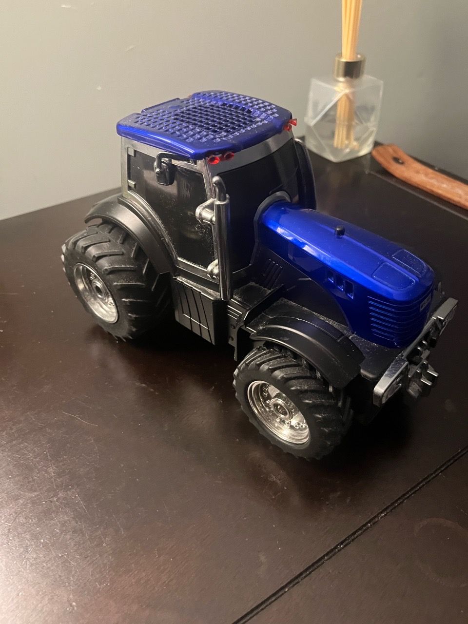 WSTER WS-560 Tractor Bluetooth Speaker