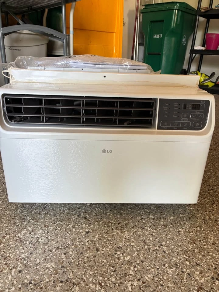 Window AC - NEW! - photo 2