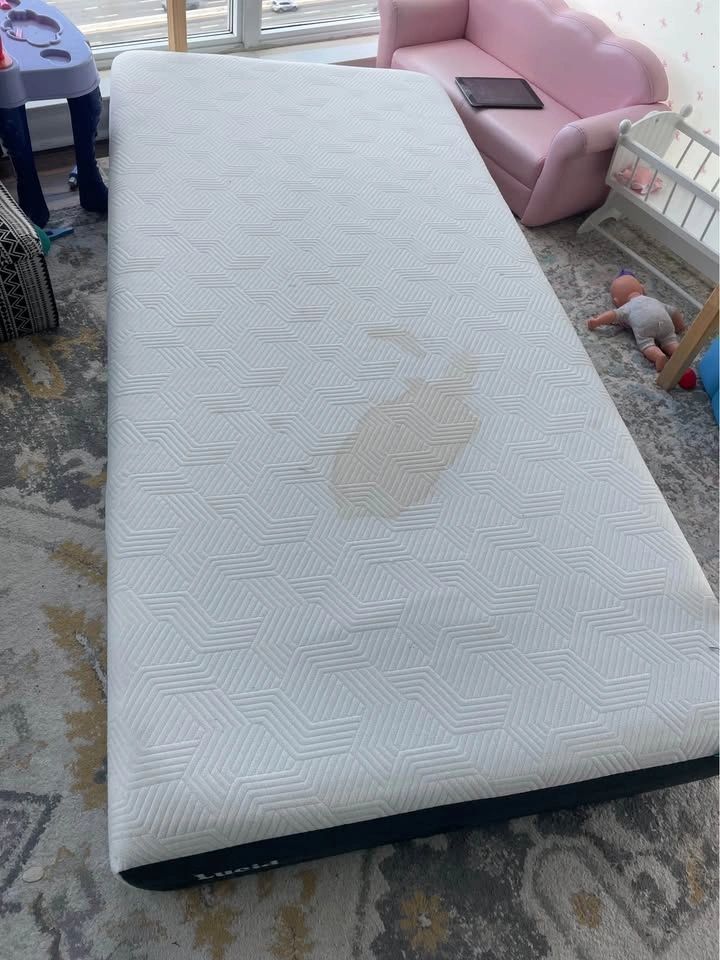 Lucid 8" Medium-Firm Mattress - photo 3