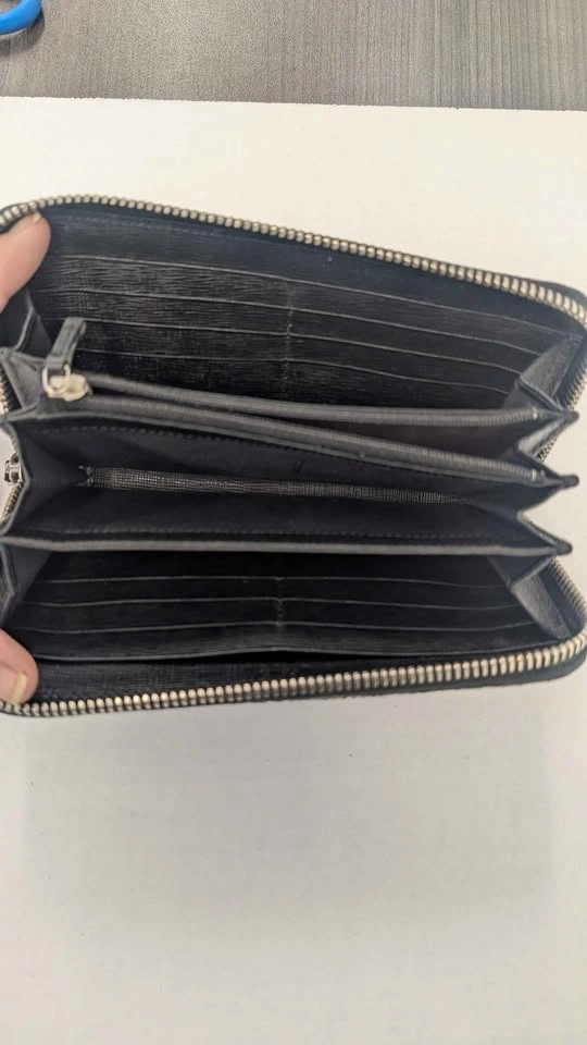 Fendi Zucca Zip Around Wallet - photo 4