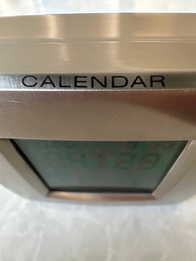 DAYCO multi-function digital desk clock - Polished steel - photo 4