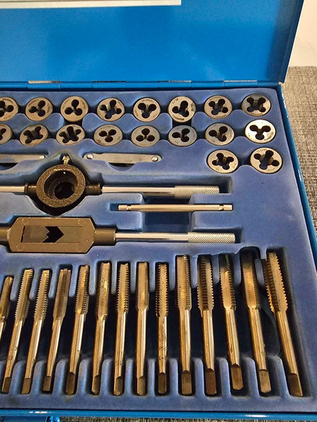 Mastercraft 60-Piece Tap & Die Set - photo 4