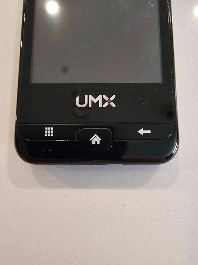 UMX Mobile Phone - photo 2